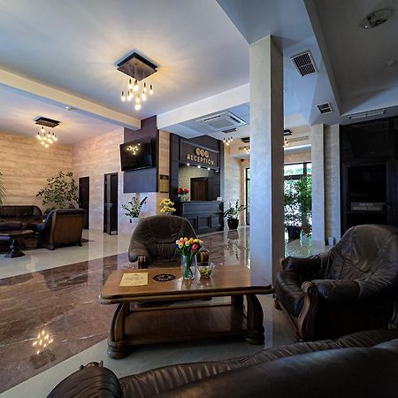 Комплекс Бабенец Hotel Gorna Orjahovica Kültér fotó