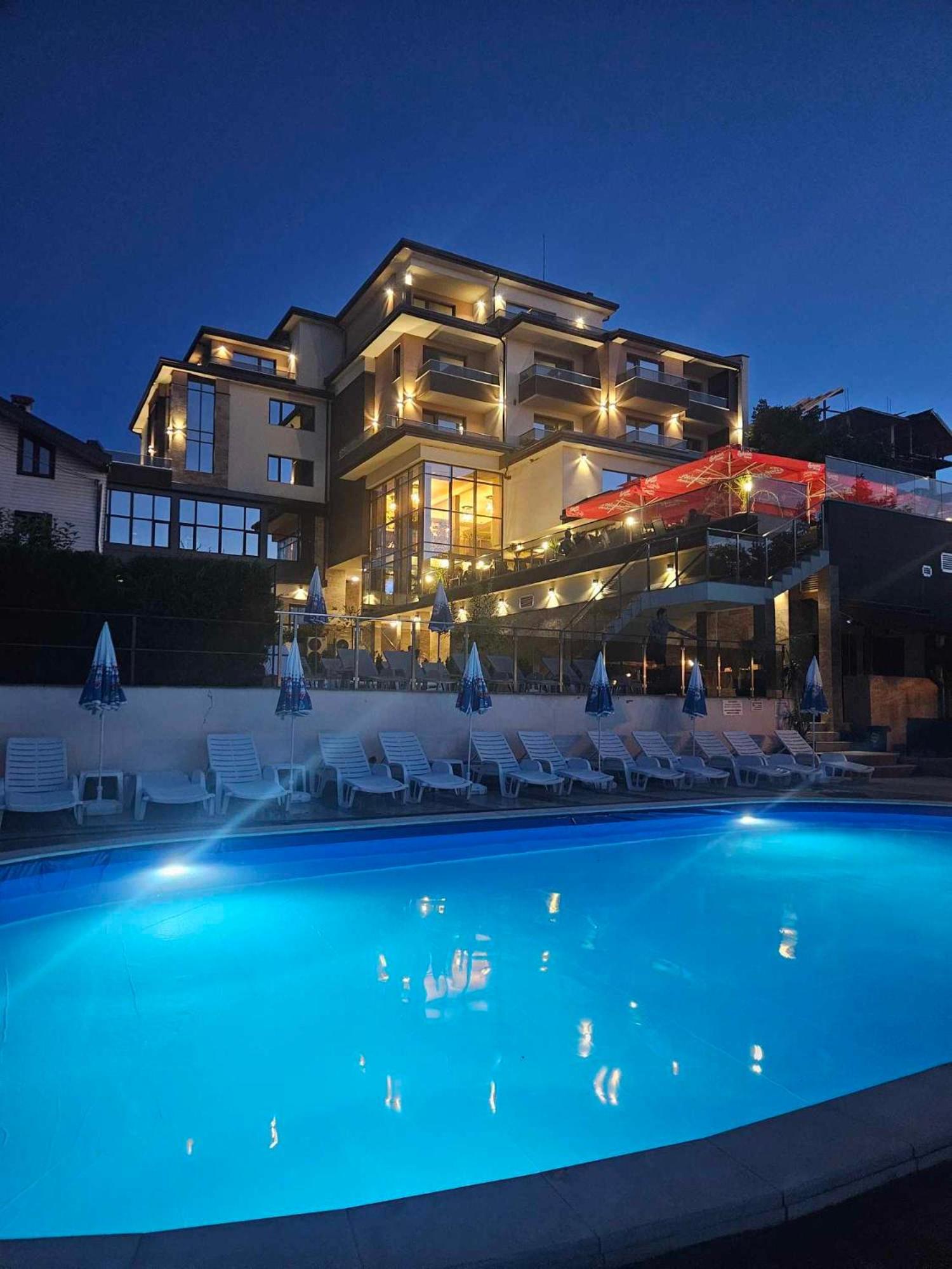 Комплекс Бабенец Hotel Gorna Orjahovica Kültér fotó