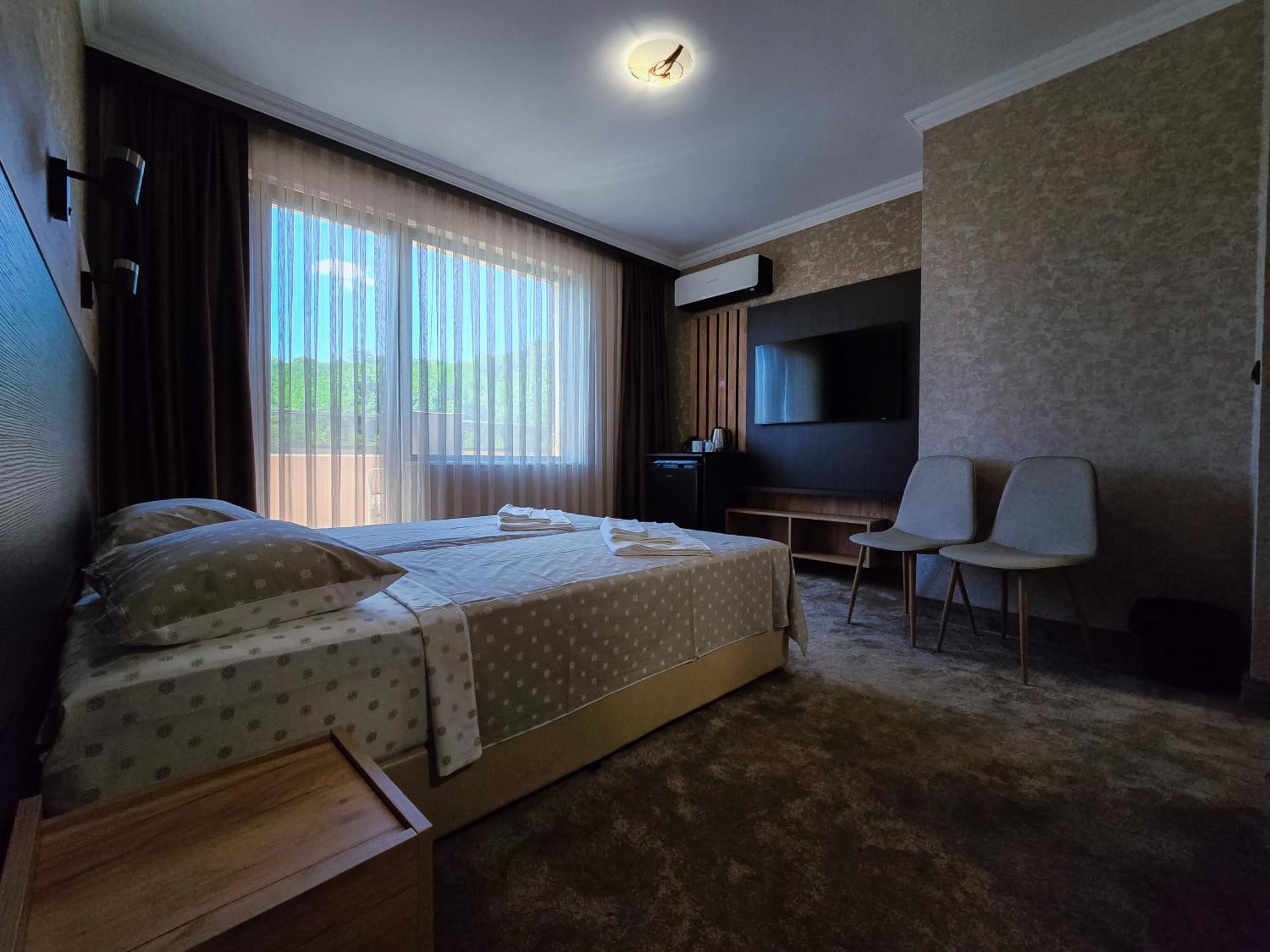 Комплекс Бабенец Hotel Gorna Orjahovica Kültér fotó