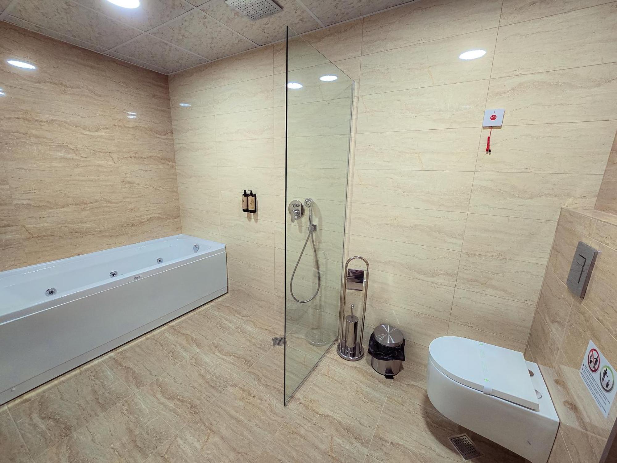 Комплекс Бабенец Hotel Gorna Orjahovica Kültér fotó