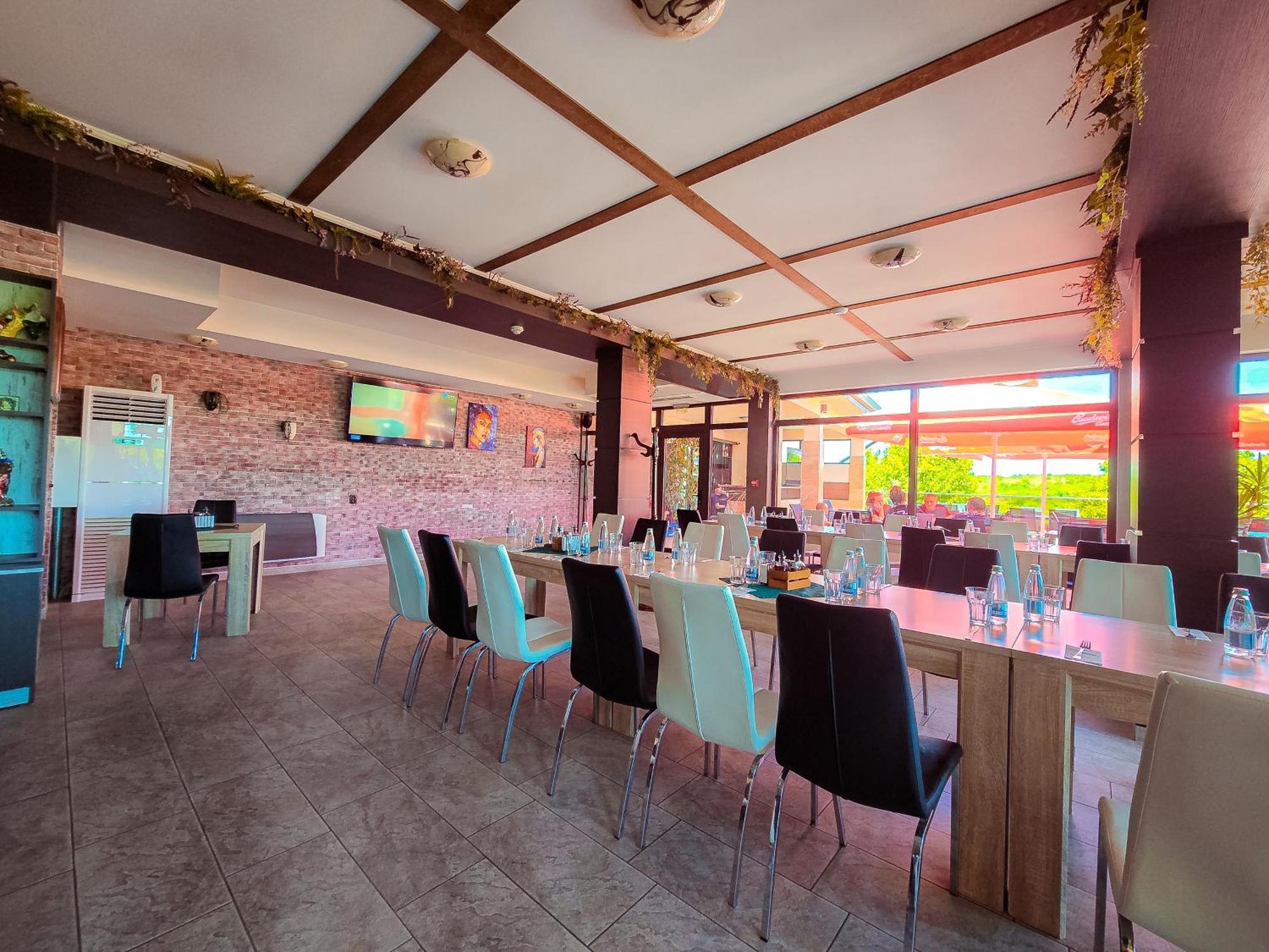 Комплекс Бабенец Hotel Gorna Orjahovica Kültér fotó