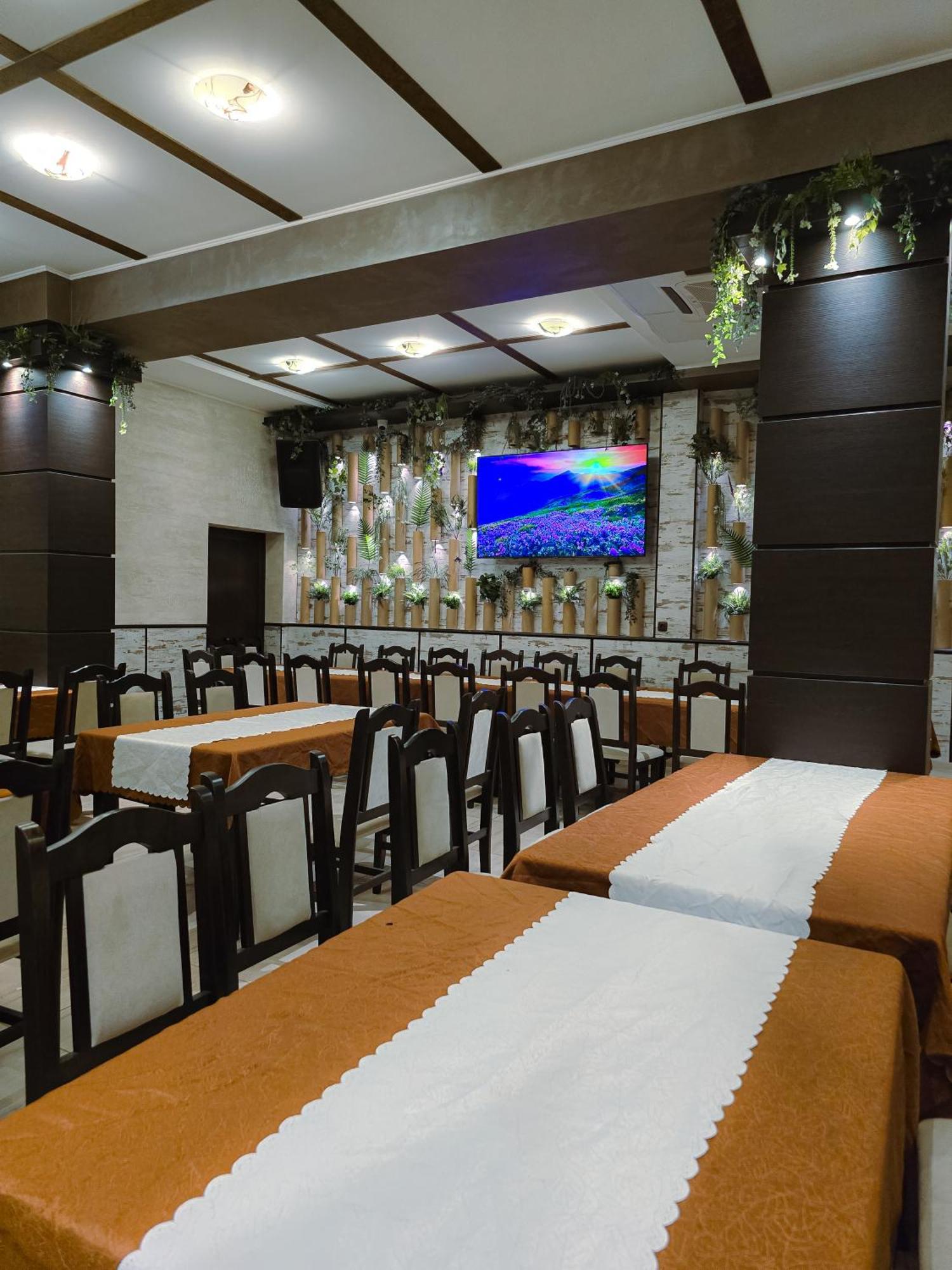 Комплекс Бабенец Hotel Gorna Orjahovica Kültér fotó