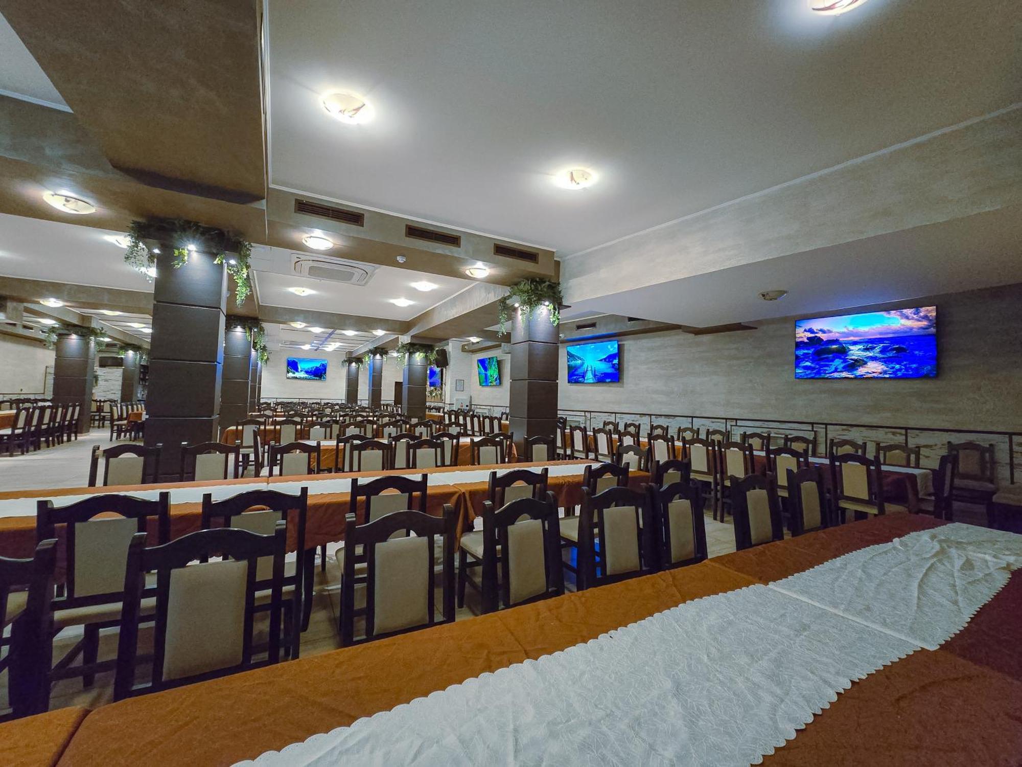 Комплекс Бабенец Hotel Gorna Orjahovica Kültér fotó